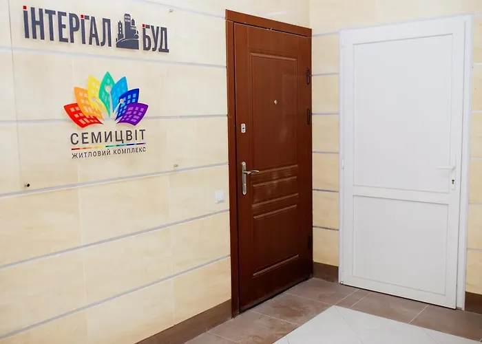 семицвіт דירה *