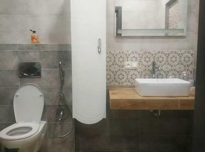 דירה семицвіт